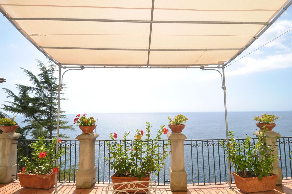 ラヴェッロ La Clarissa Amalfi Dreamsヴィラ 部屋 写真