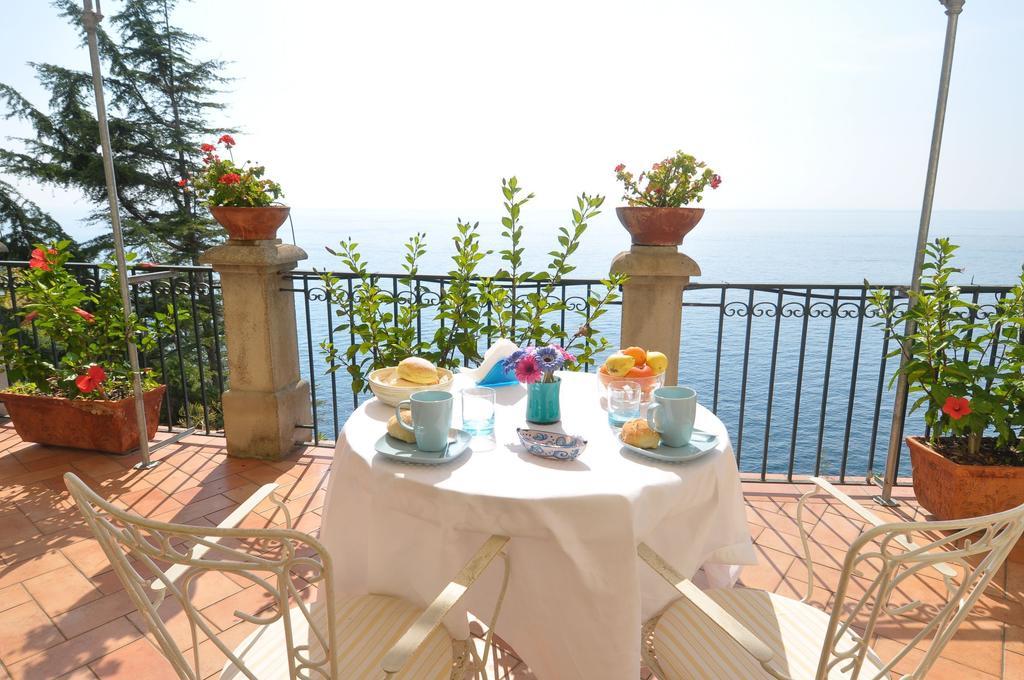ラヴェッロ La Clarissa Amalfi Dreamsヴィラ 部屋 写真